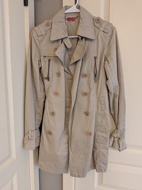 Esprit Light Beige Double-Breasted Trench Coat